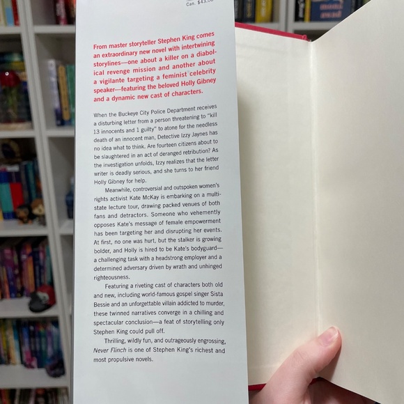 Stephen King Horror Book: Never Flinch (some damage) - Picture 4 of 5